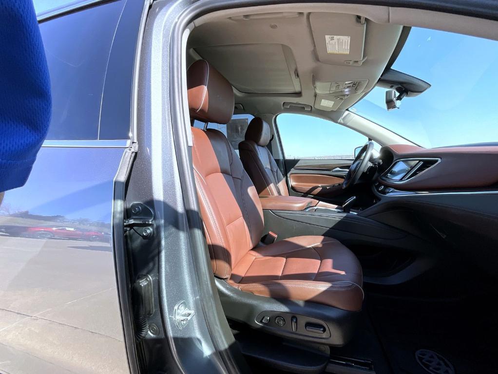 used 2021 Buick Enclave car, priced at $28,888