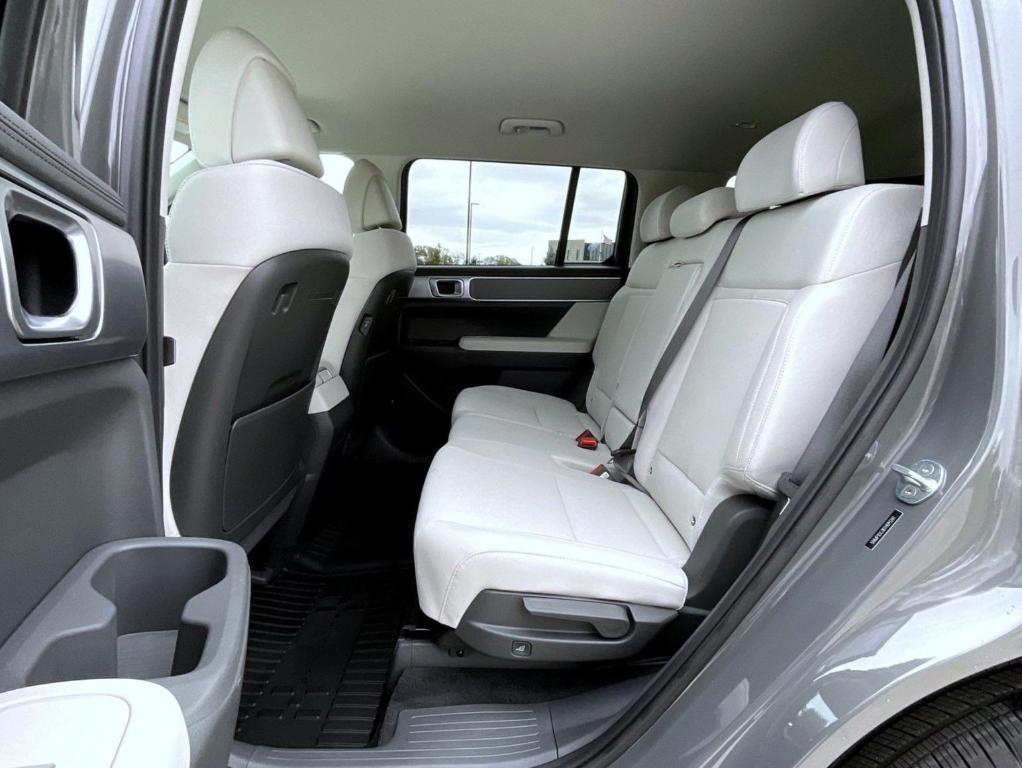 new 2026 Hyundai SANTA FE HEV car, priced at $35,679