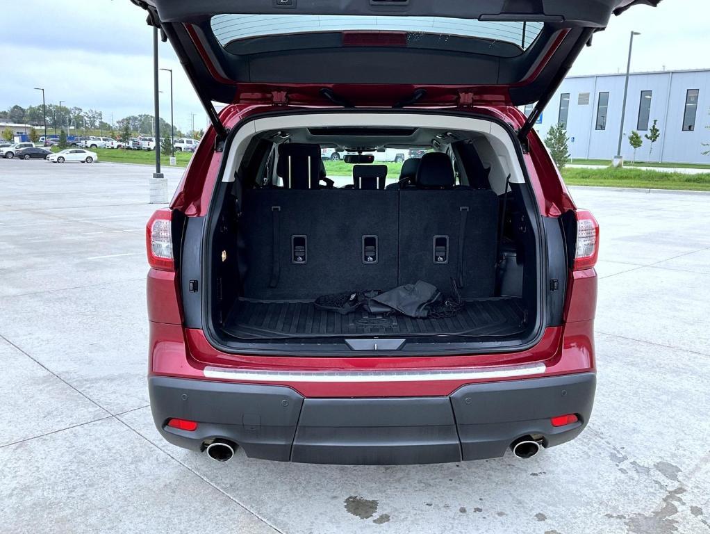 used 2019 Subaru Ascent car, priced at $21,936