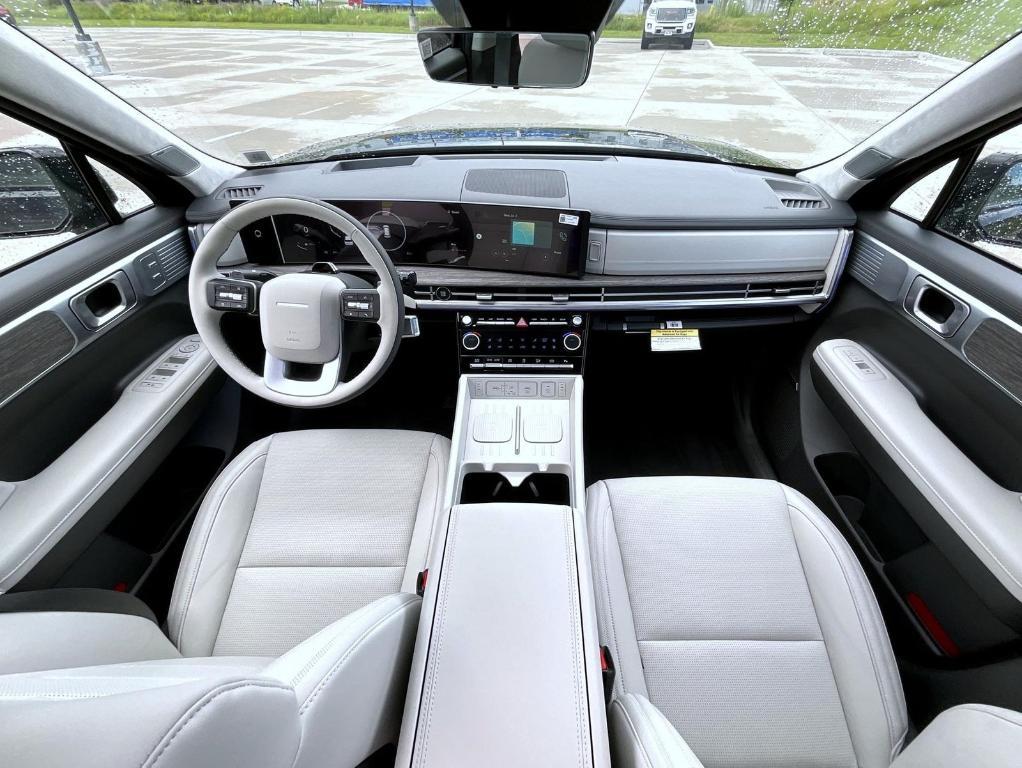 new 2025 Hyundai Santa Fe car, priced at $47,538