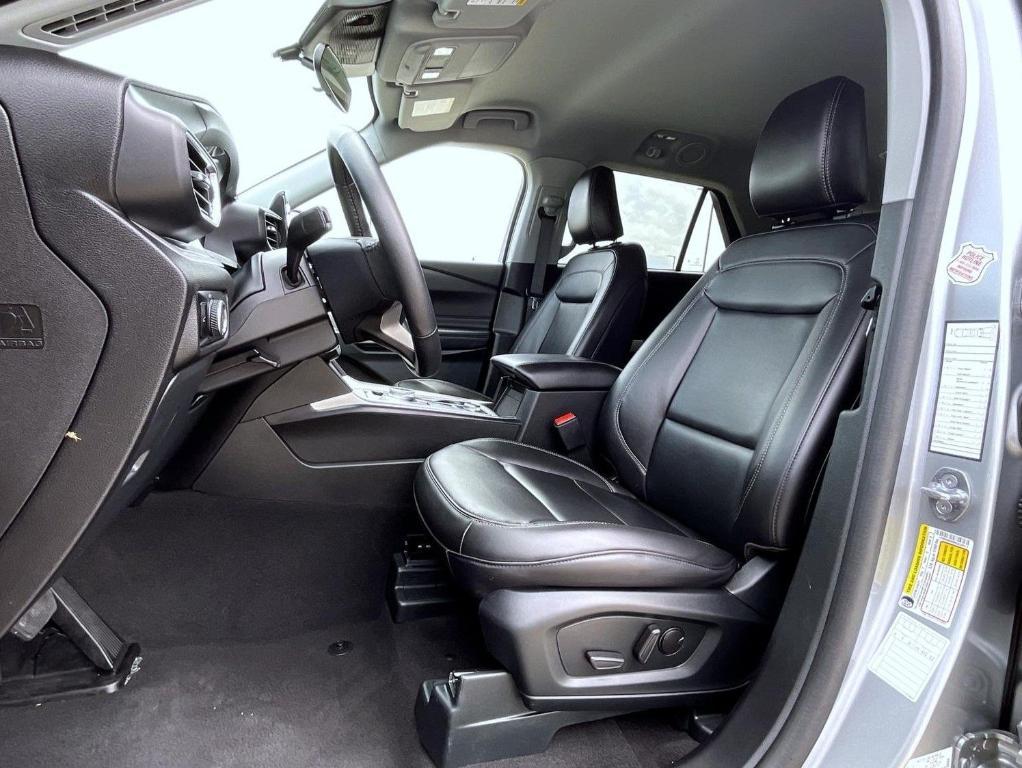 used 2024 Ford Explorer car, priced at $32,977