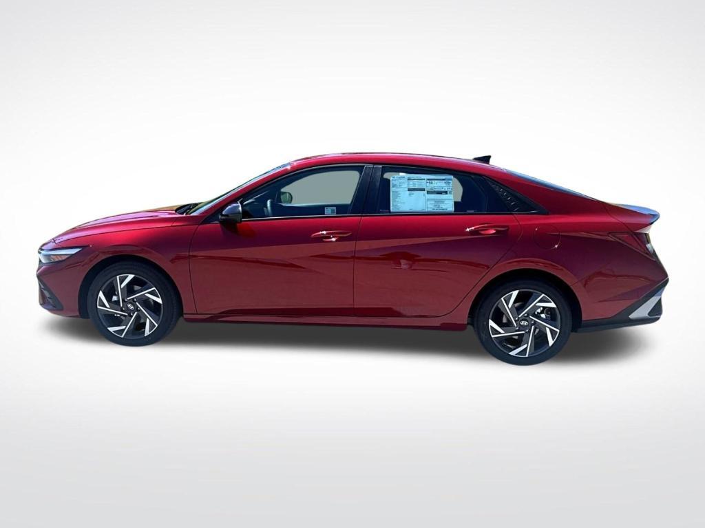 new 2025 Hyundai ELANTRA HEV car, priced at $28,684