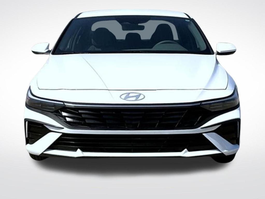 used 2025 Hyundai Elantra car, priced at $22,895