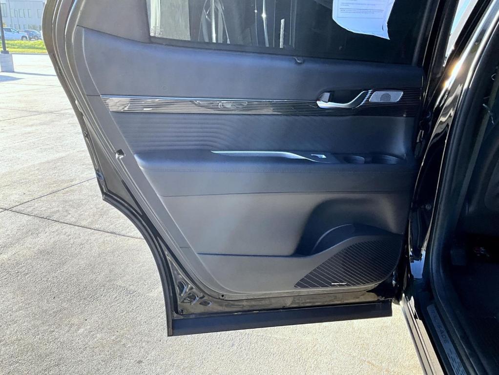 used 2024 Hyundai Palisade car, priced at $46,555