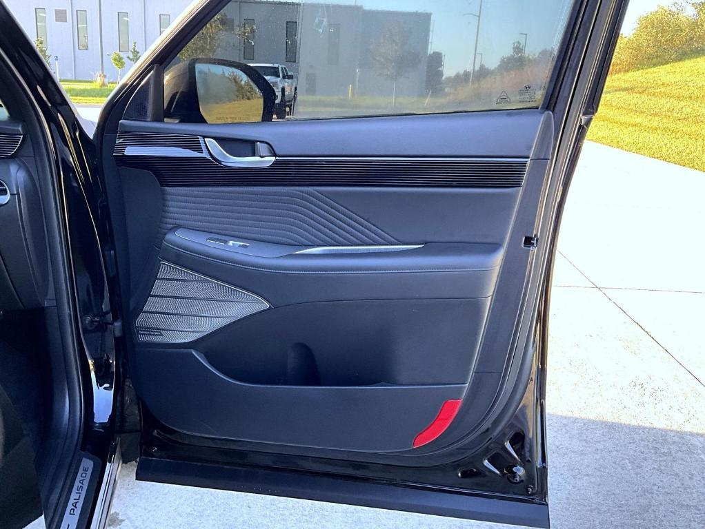 used 2024 Hyundai Palisade car, priced at $46,555