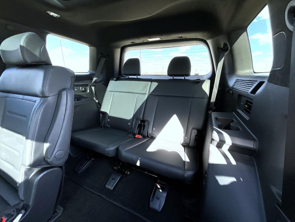 new 2025 Hyundai SANTA FE HEV car, priced at $49,432