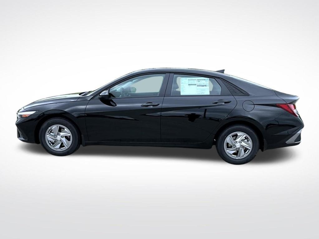 new 2025 Hyundai Elantra car, priced at $23,029