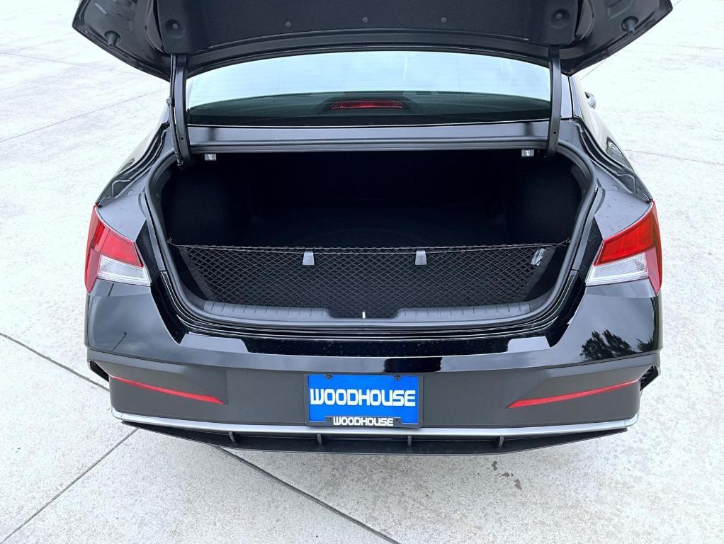 new 2025 Hyundai Elantra car, priced at $23,029