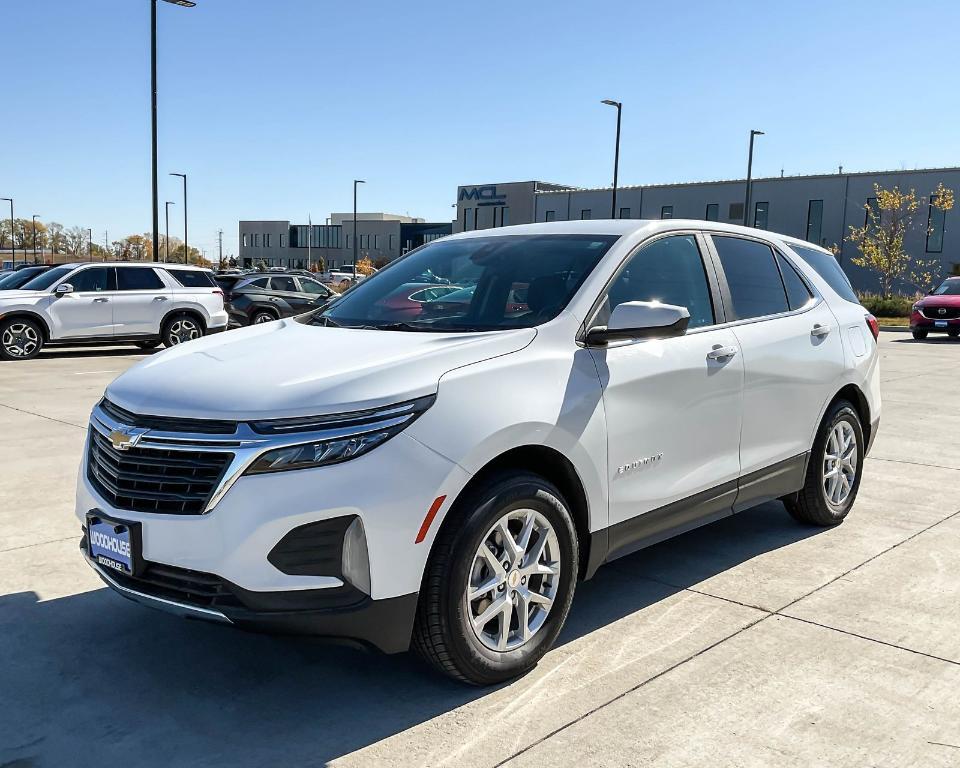 used 2023 Chevrolet Equinox car, priced at $22,372