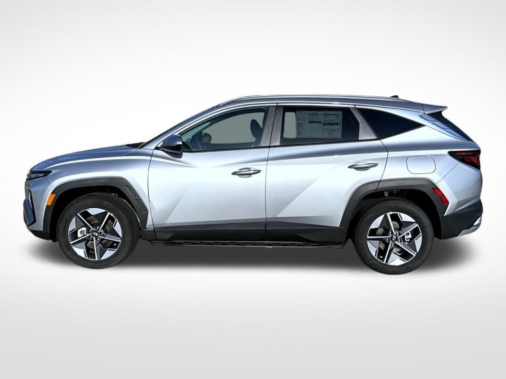 new 2025 Hyundai Tucson car, priced at $32,799