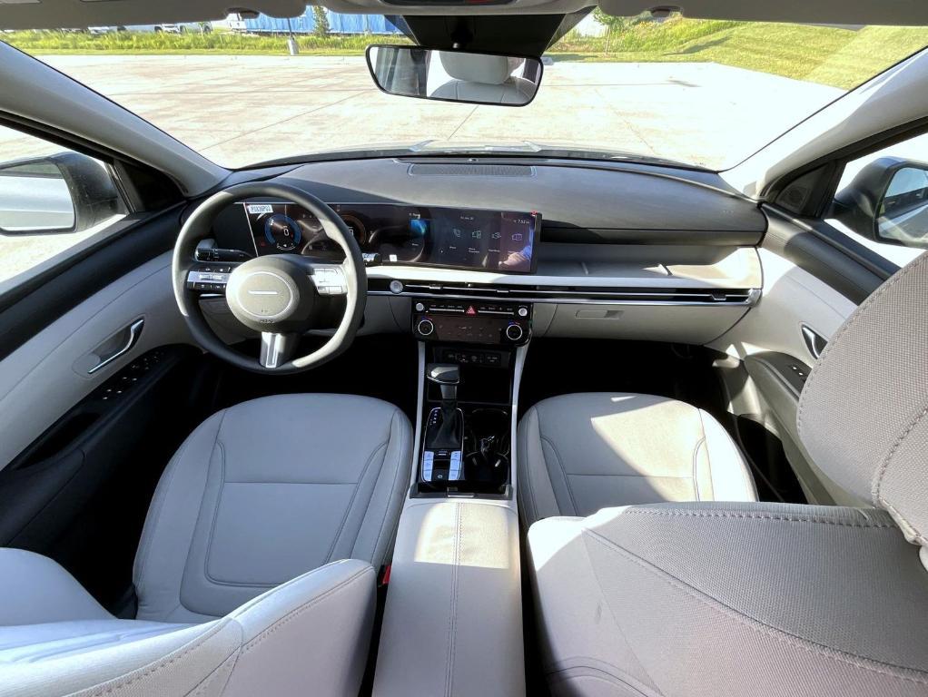 new 2025 Hyundai Tucson car, priced at $32,799
