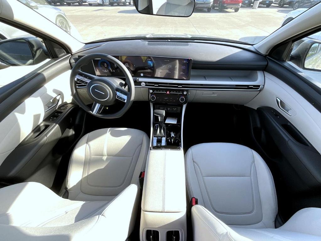 new 2025 Hyundai Tucson car, priced at $32,984