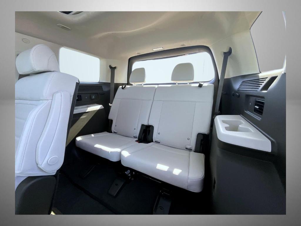 new 2025 Hyundai Santa Fe car, priced at $47,618