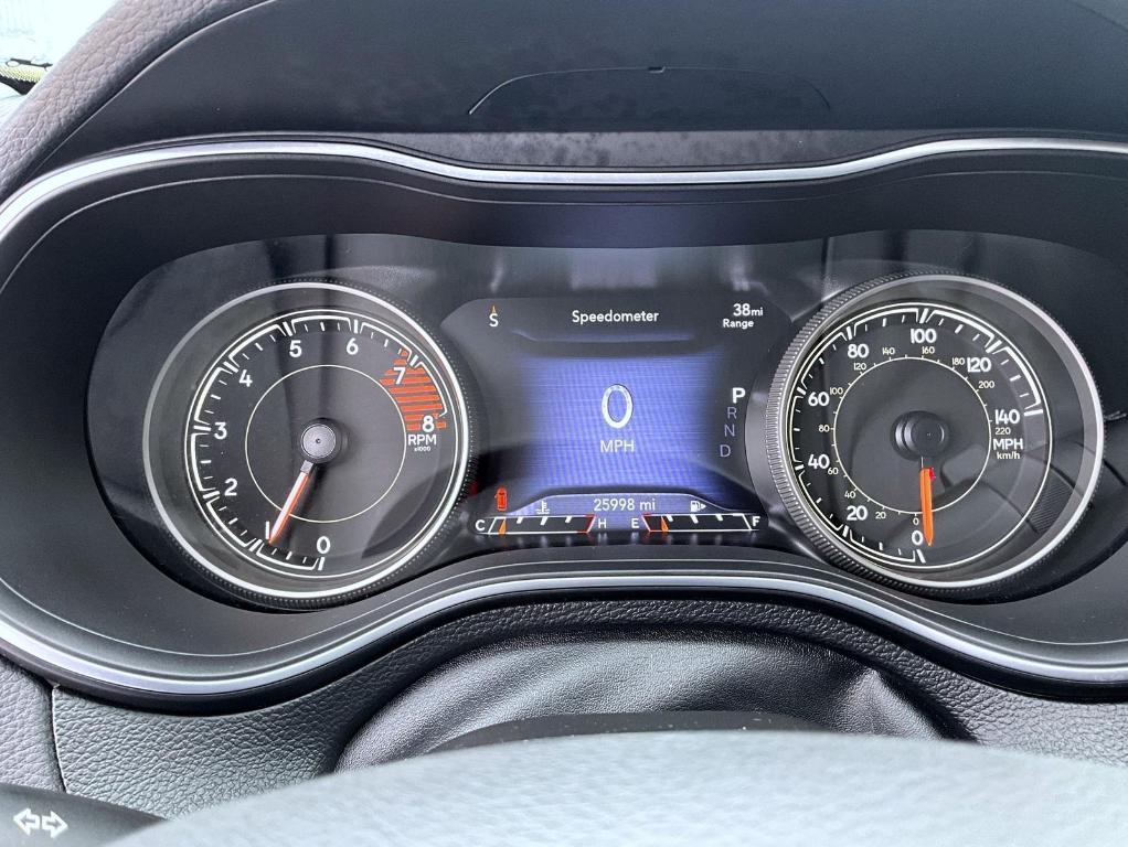 used 2022 Jeep Cherokee car, priced at $28,206