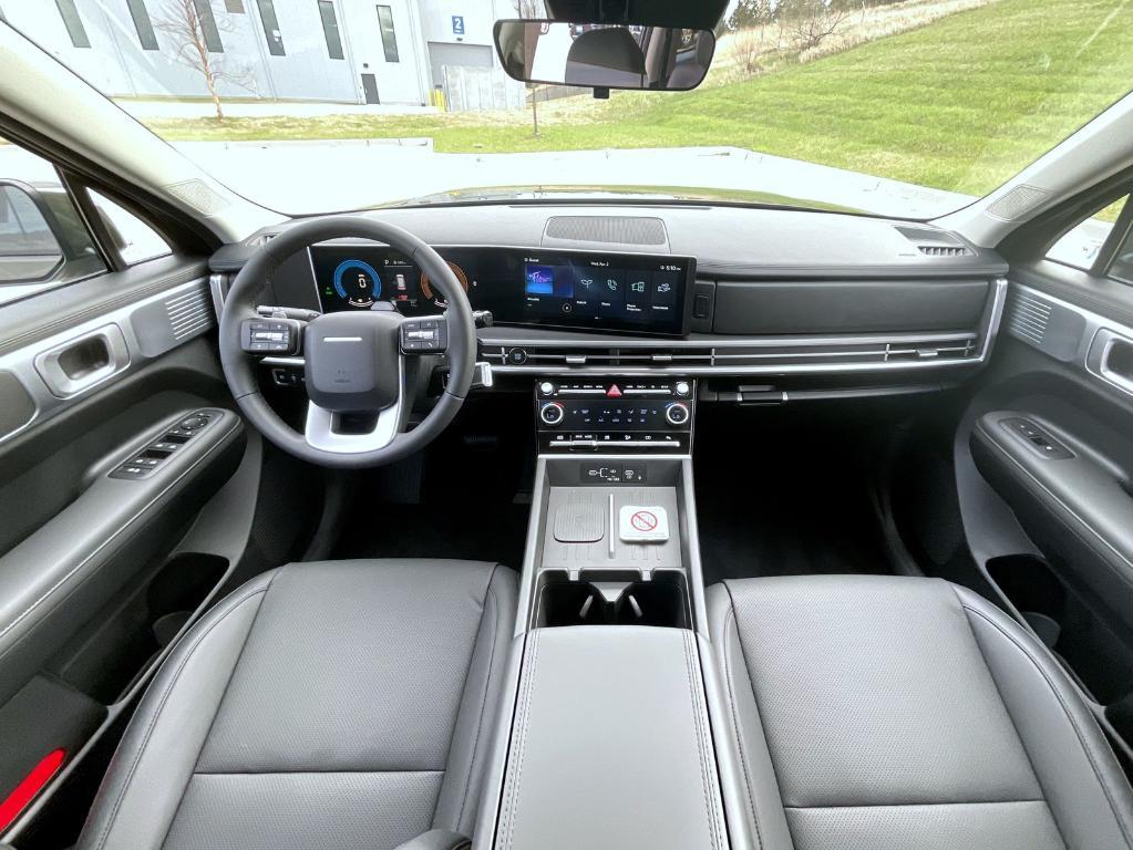 new 2025 Hyundai SANTA FE HEV car, priced at $40,324