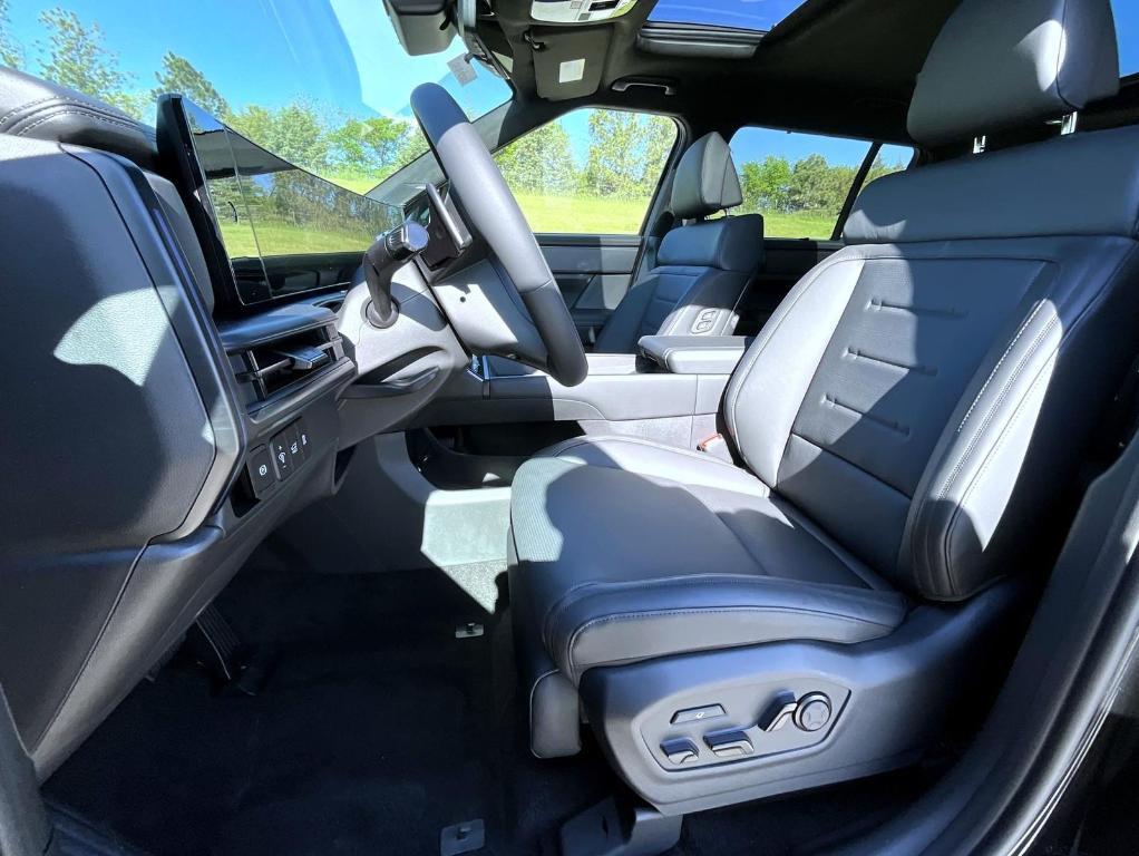 new 2025 Hyundai SANTA FE HEV car, priced at $50,409