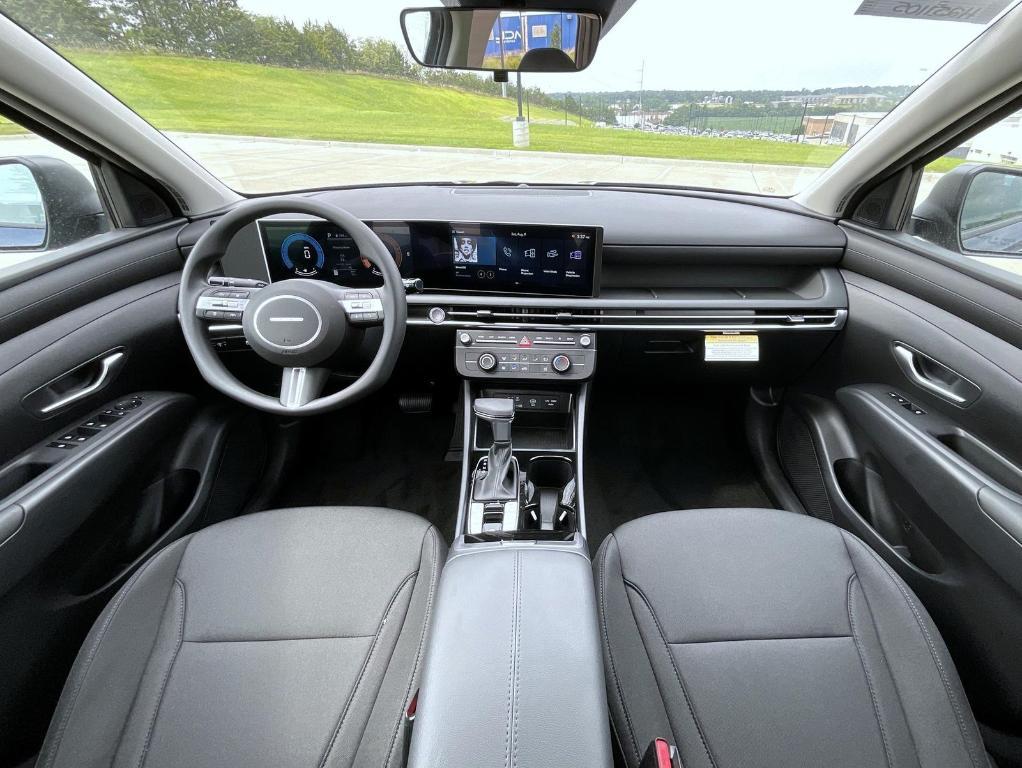 new 2025 Hyundai Tucson car, priced at $29,646