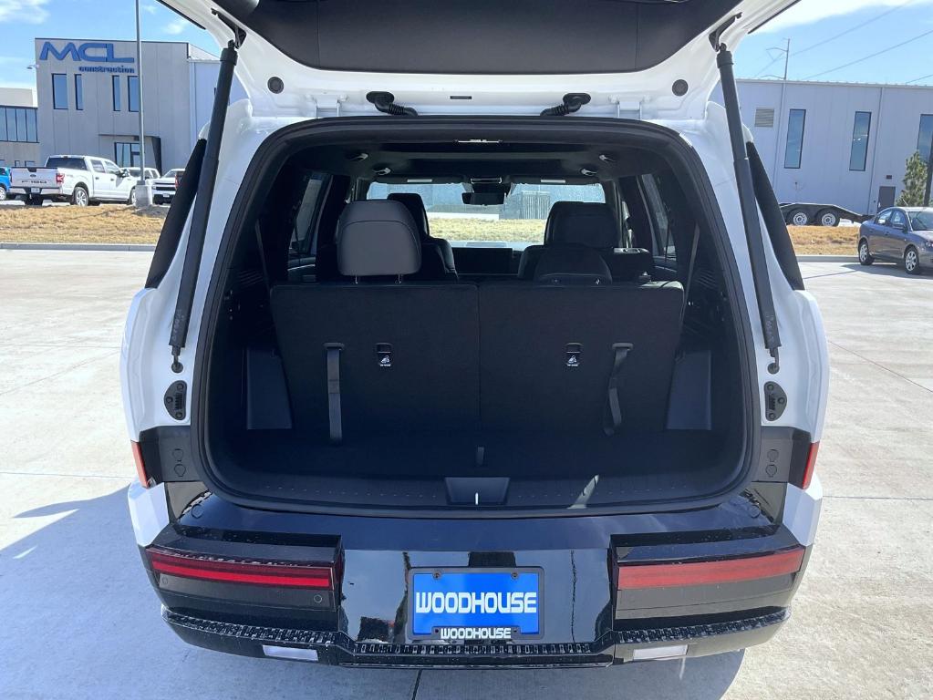 new 2025 Hyundai SANTA FE HEV car, priced at $50,424