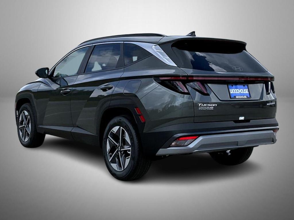 new 2025 Hyundai TUCSON Hybrid car, priced at $34,149