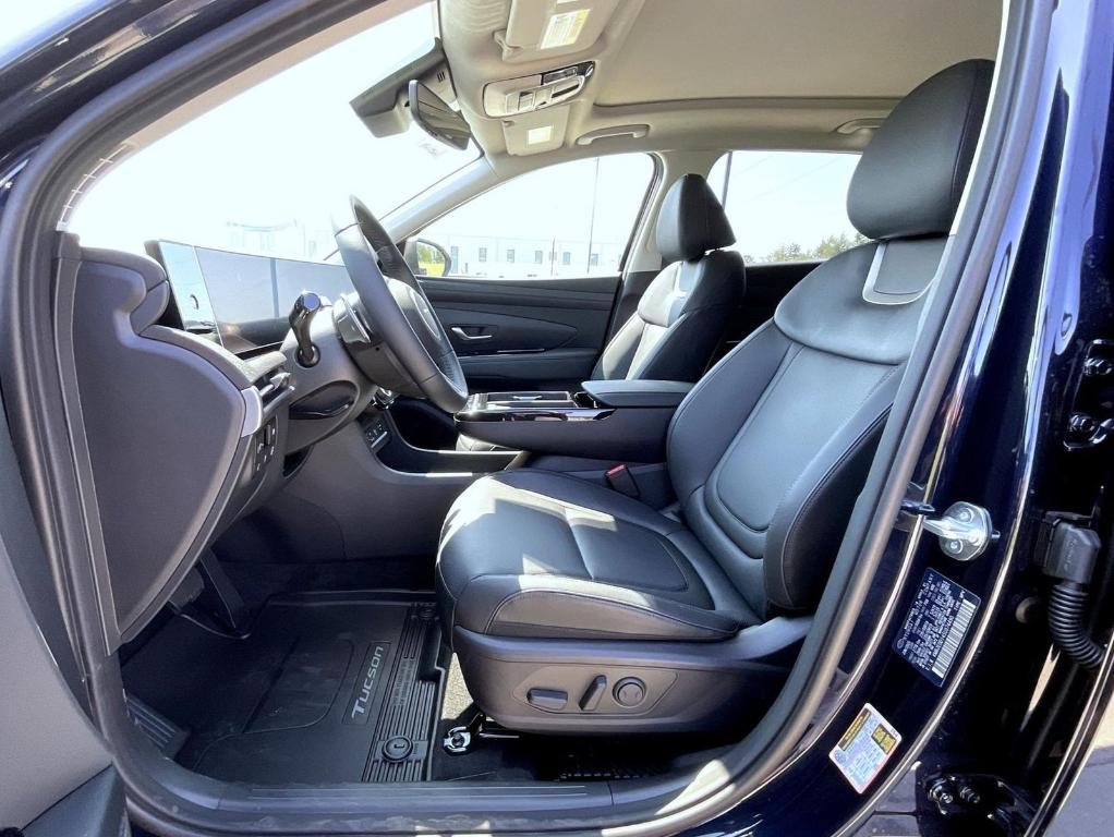 new 2025 Hyundai TUCSON Hybrid car, priced at $41,859