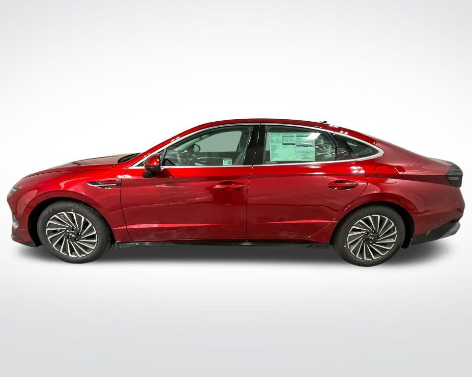 new 2025 Hyundai Sonata Hybrid car, priced at $32,677