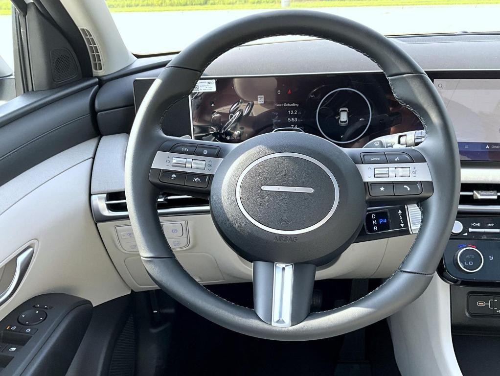 new 2025 Hyundai TUCSON Hybrid car, priced at $37,514