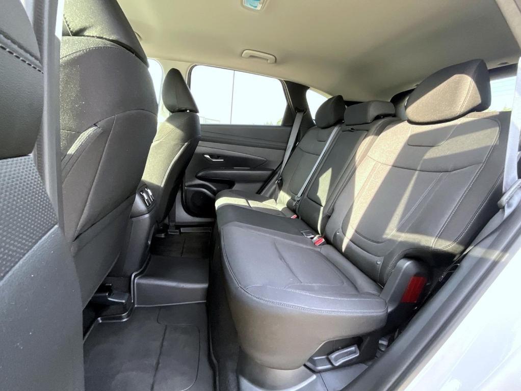 new 2025 Hyundai TUCSON Hybrid car, priced at $35,009