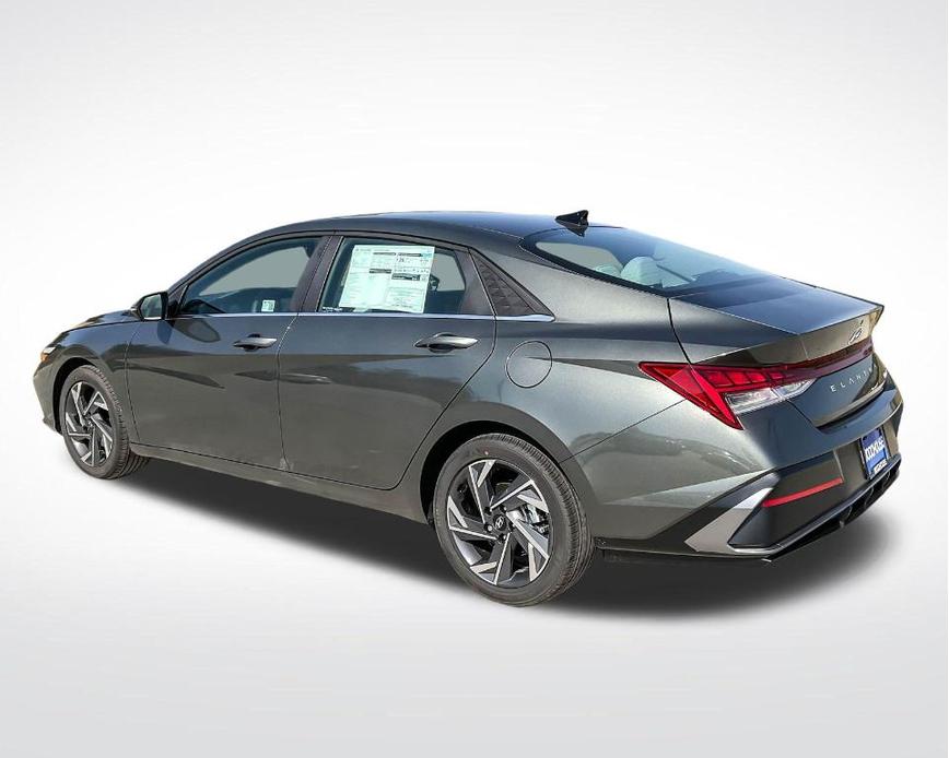 new 2025 Hyundai Elantra car, priced at $26,644