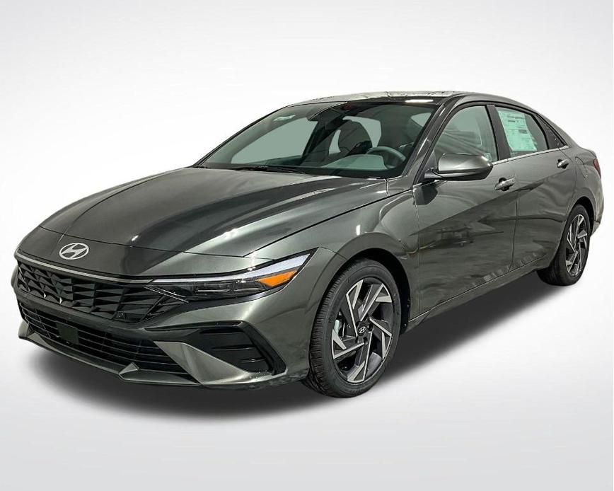 new 2025 Hyundai Elantra car, priced at $26,030