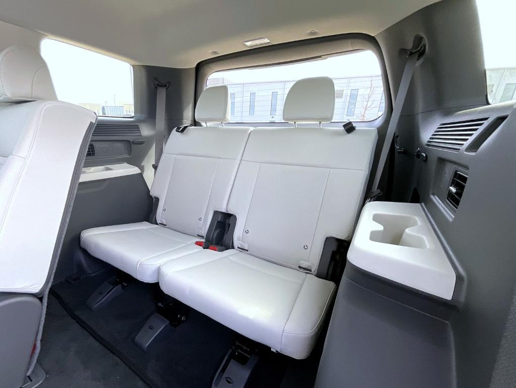 new 2025 Hyundai SANTA FE HEV car, priced at $40,584