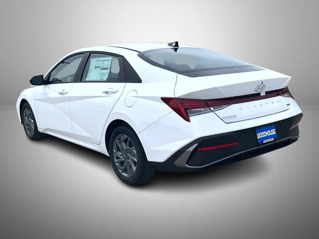 new 2025 Hyundai ELANTRA HEV car, priced at $23,529