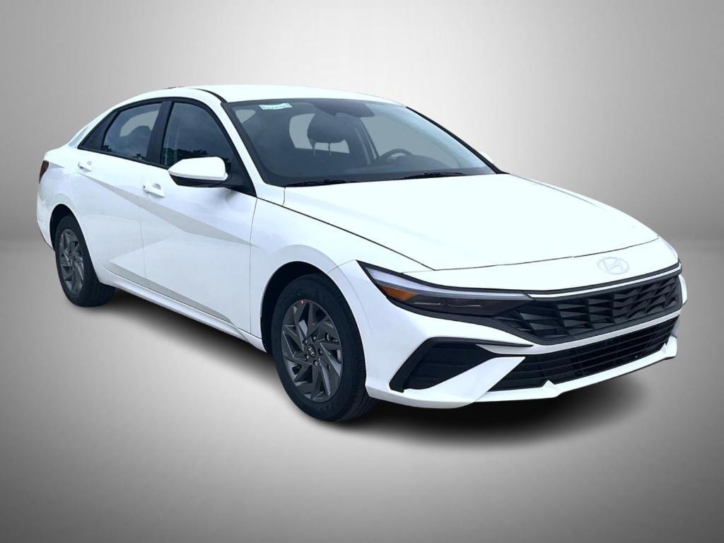 new 2025 Hyundai ELANTRA HEV car, priced at $23,529