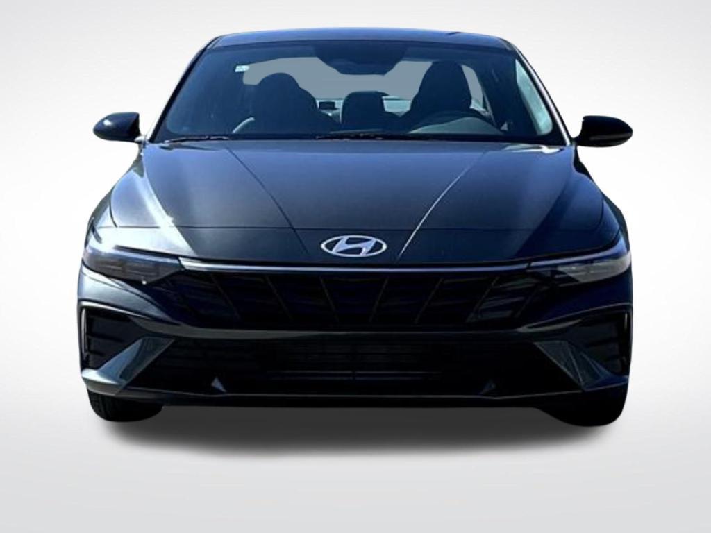 new 2025 Hyundai Elantra car, priced at $24,654