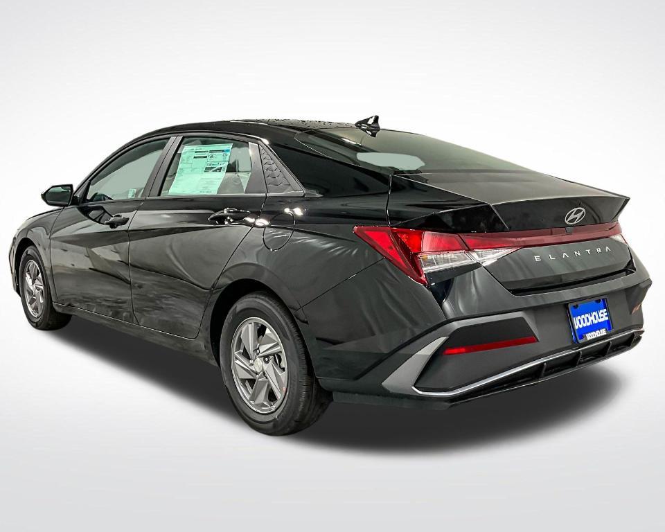 new 2025 Hyundai Elantra car, priced at $26,507