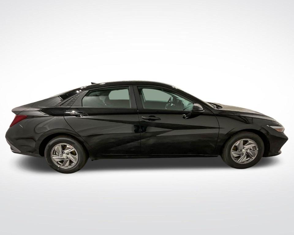 new 2025 Hyundai Elantra car, priced at $26,507