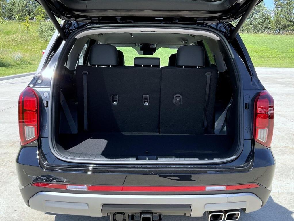 new 2025 Hyundai Palisade car, priced at $39,112