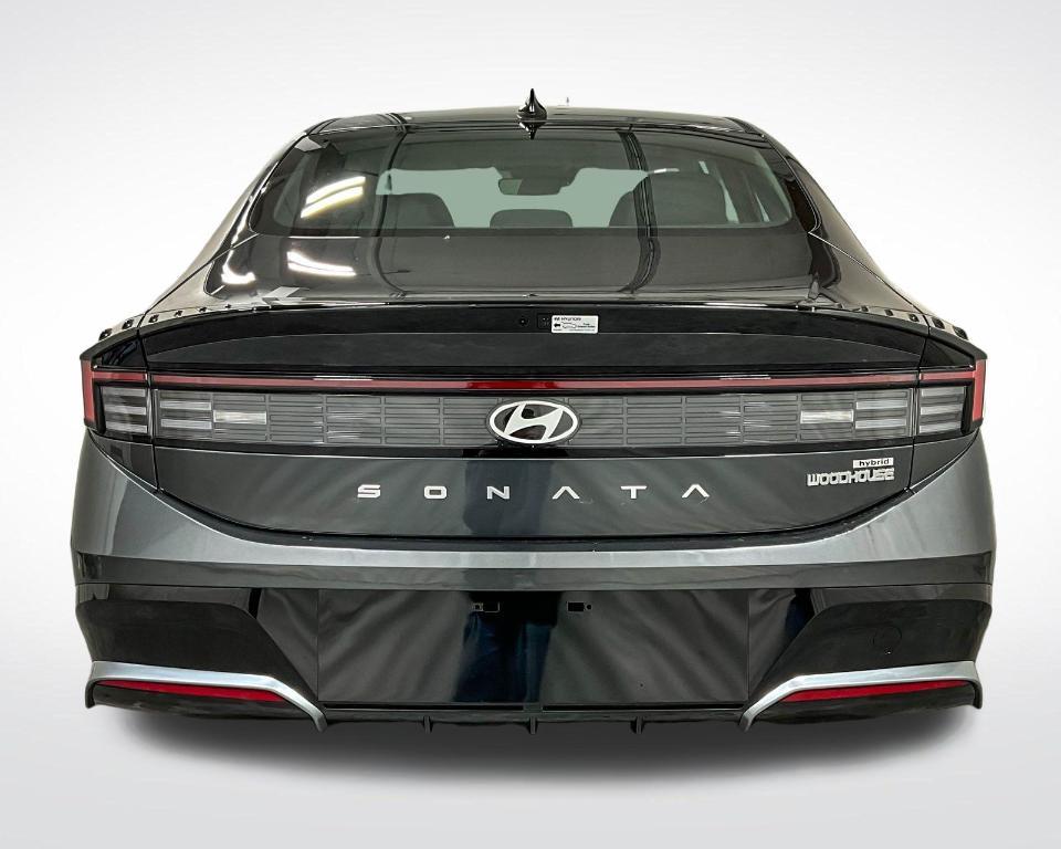 new 2025 Hyundai Sonata Hybrid car, priced at $32,779