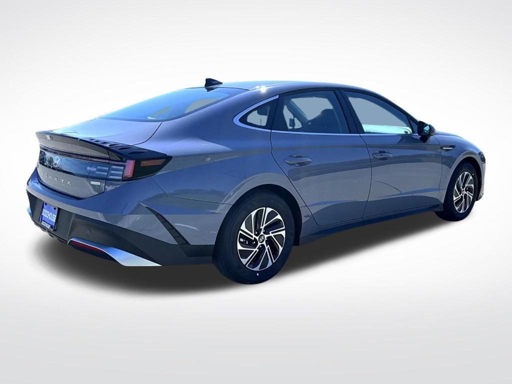new 2026 Hyundai Sonata Hybrid car, priced at $30,599