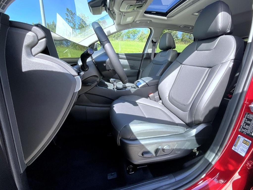 new 2025 Hyundai Tucson car, priced at $35,884