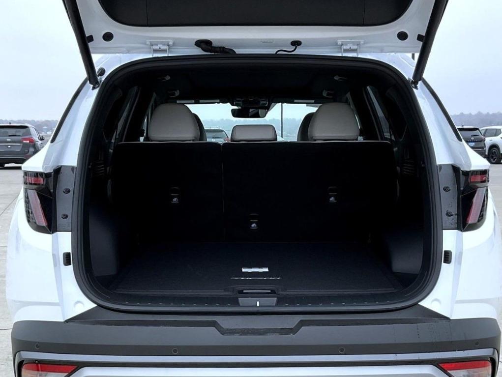 new 2026 Hyundai TUCSON Hybrid car, priced at $41,229