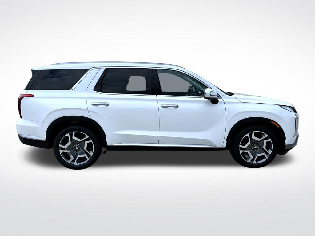 new 2025 Hyundai Palisade car, priced at $47,318
