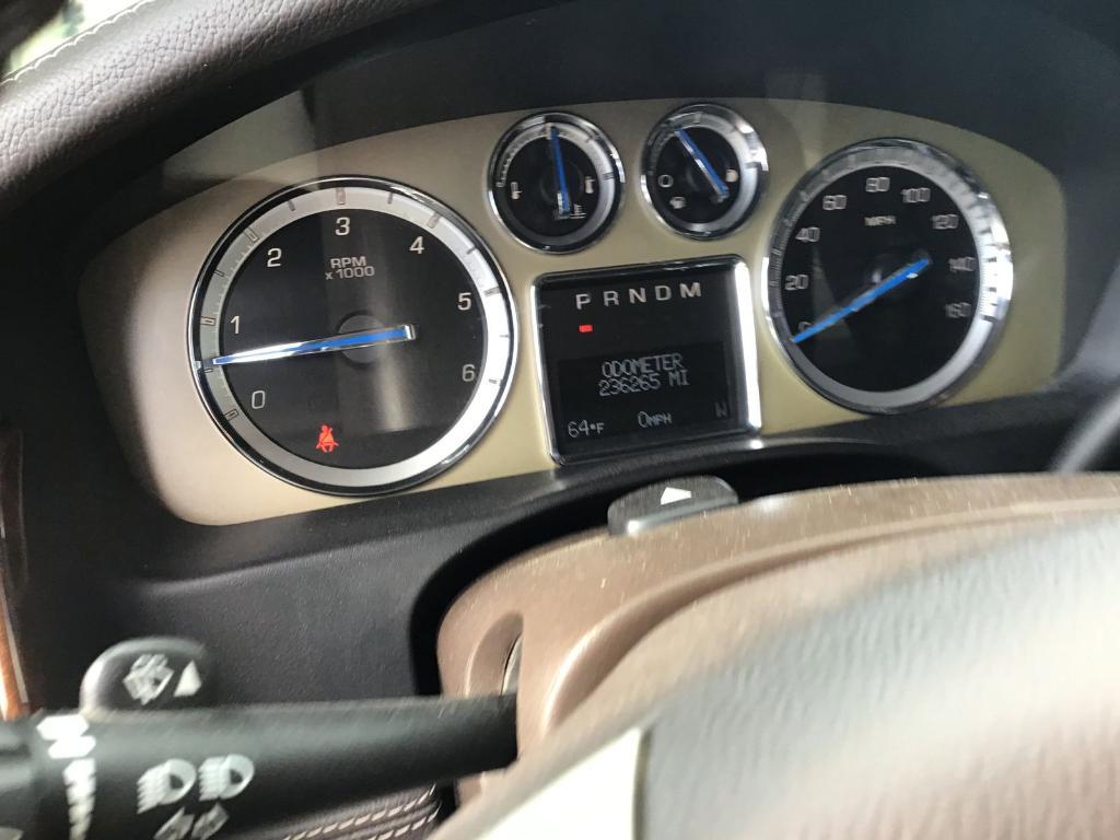 used 2000 Cadillac DeVille car, priced at $5,555