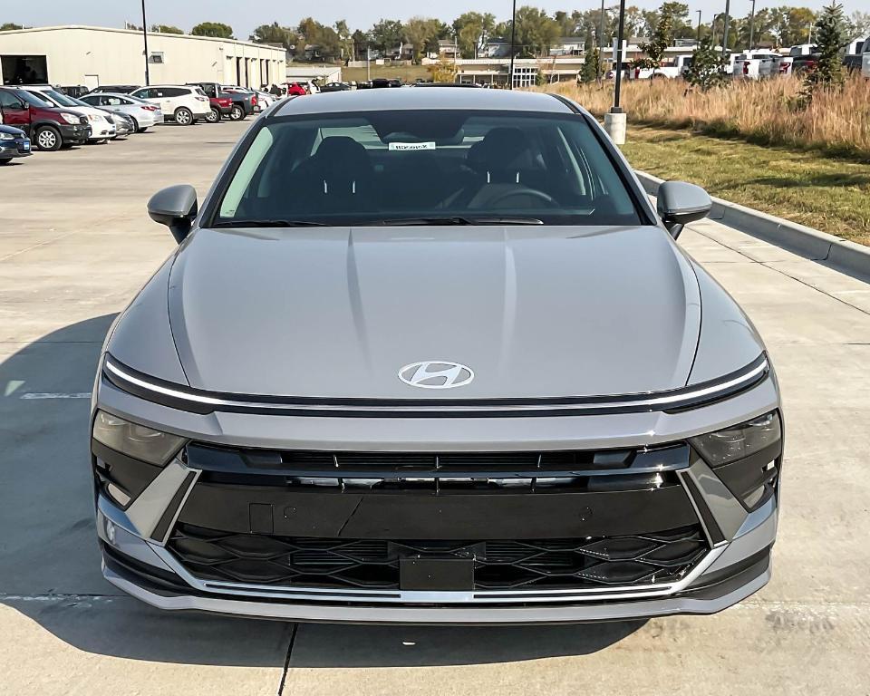 used 2025 Hyundai Sonata car, priced at $26,293