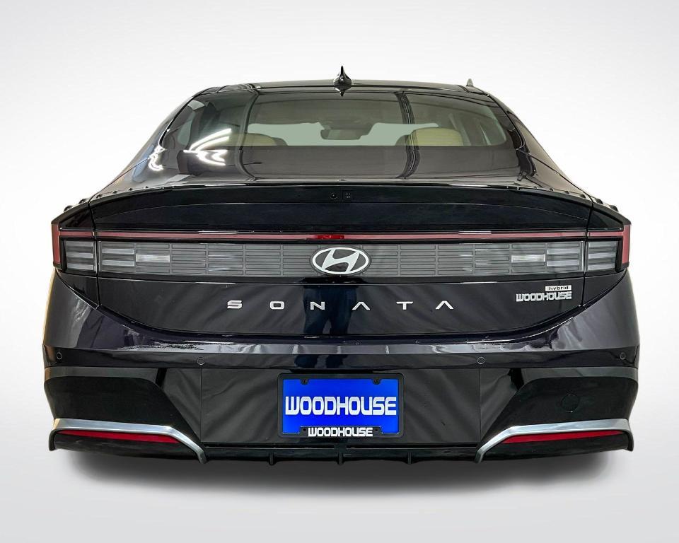 new 2025 Hyundai Sonata Hybrid car, priced at $37,893