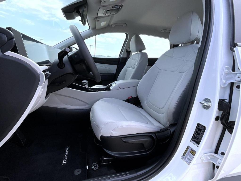 used 2025 Hyundai Tucson car, priced at $27,022