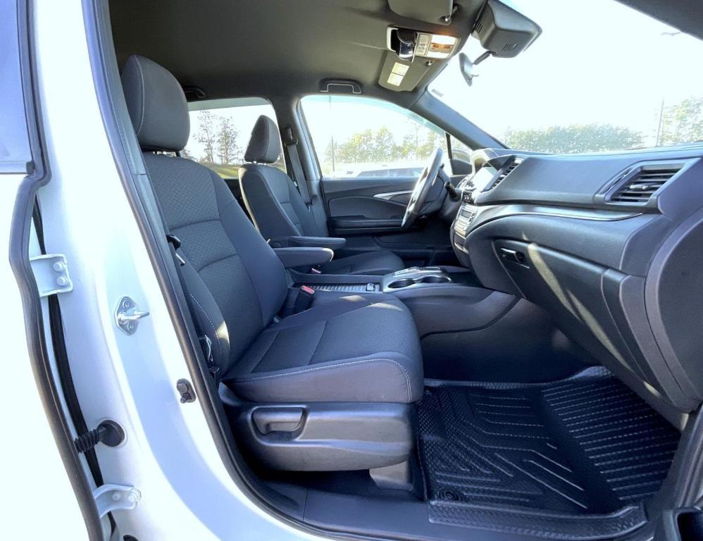 used 2021 Honda Passport car, priced at $24,444