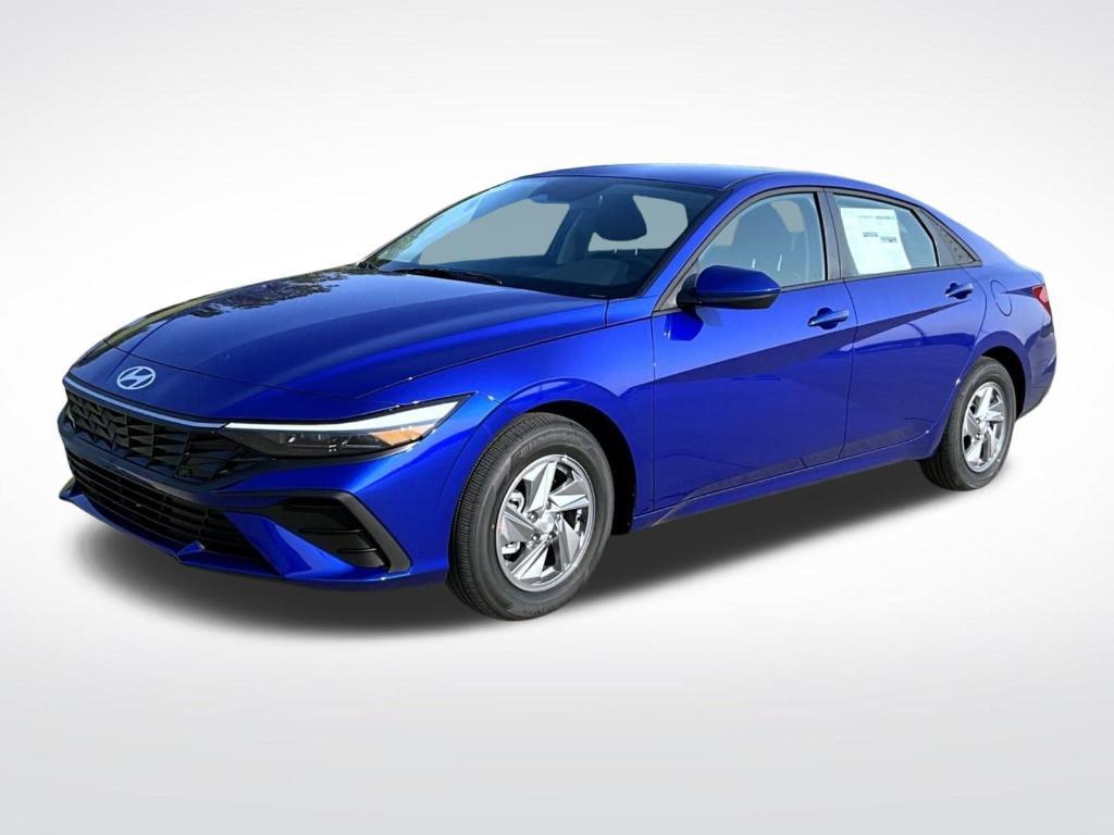 new 2025 Hyundai Elantra car, priced at $23,004