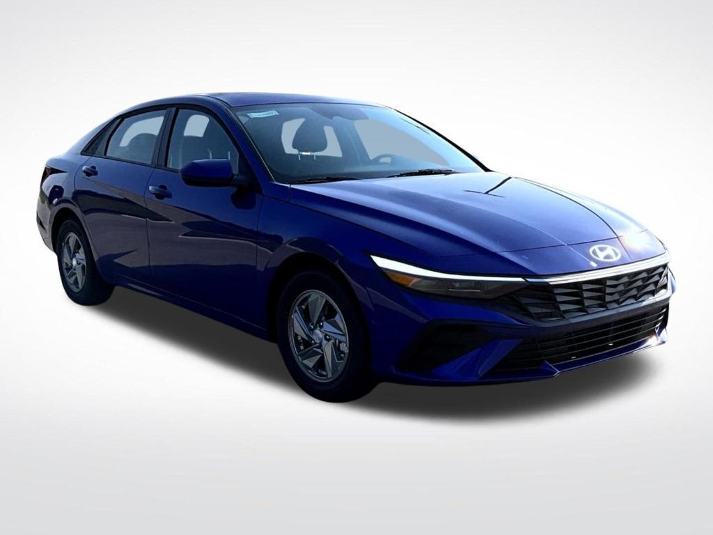 new 2025 Hyundai Elantra car, priced at $23,004