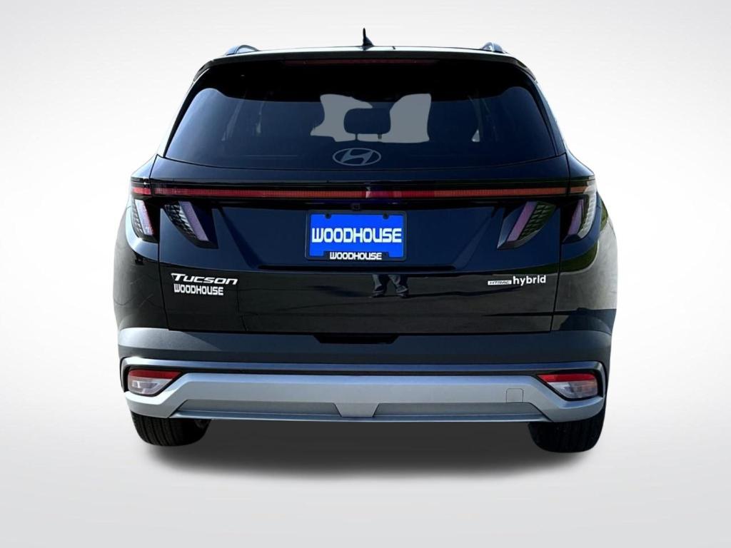 new 2025 Hyundai TUCSON Hybrid car, priced at $37,984