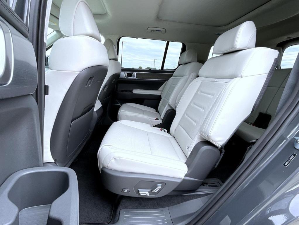 new 2026 Hyundai SANTA FE HEV car, priced at $51,379